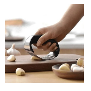 Amassador de Alho em Aço Inox — prático, resistente e fácil de usar